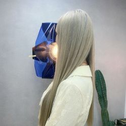 -诗悦发型烫染SALON