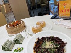 -金时代顺风大酒店(临港百联店)