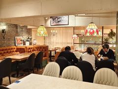 -玛格萝妮比萨屋(陆家浜路店)