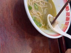 -哈灵现炒本帮面(宁波路店)