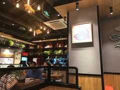 -渝是乎川渝小炒(新世界百货望京店)