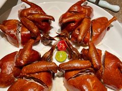 玻璃脆皮乳鸽-福院