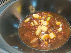 -哈尔滨烧烤·山河村铁锅炖(交大店)