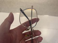 -镜客眼镜(浦江欢乐颂店)
