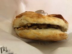 -荀记肉夹馍(三八家乐福店)