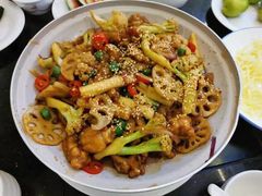 酱香牛蛙锅-大丰收脆鱼(正荣财富中心店)
