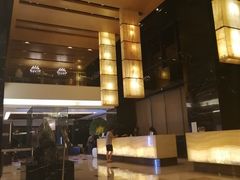 -上海龙之梦万丽酒店