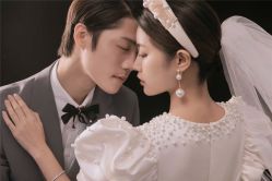 点击看大图 -挪娅婚纱摄影皇家会所