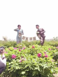 -唯一视觉婚纱摄影(李家村店)