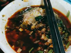 -金海椒罐罐鲢鱼(东方桂苑店)