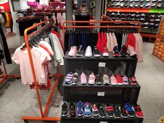 -华联商厦(火车站店)