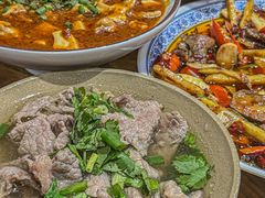 -谢老五跷脚牛肉·非遗传承店