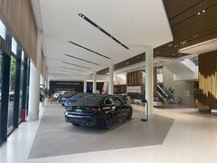 -上德宝骏宝马5S店