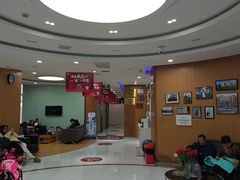 -雅悦齿科(顾村公园店)