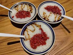 红豆稀饭-泥糊破店小酒馆·团建聚餐(南京西路店)