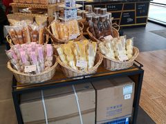 -皇冠幸福里动物奶油生日蛋糕(万达店)