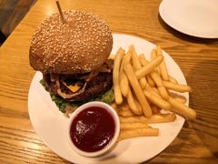 -味德西餐音乐酒吧 Wade's Bar&Grill