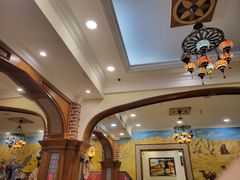 -清真·玛丽亚新疆菜主题餐厅(浙江中路店)
