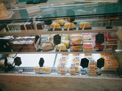 面包甜点陈列柜-美事客·面包·蛋糕·甜品(CBD店)