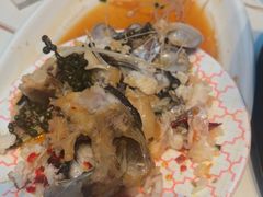 -阿瓦山寨·湘菜现炒·剁椒鱼头王(咸阳总店)