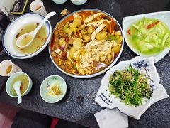 -撒拉人家.酸菜牦牛肉火锅