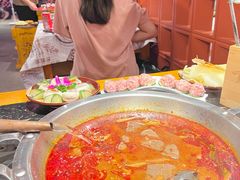 -憨孃孃·重庆老火锅(红山黑金店)