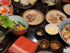 -雾山韩式烤肉·海南糟粕&椰子鸡火锅·海景餐厅(三亚绿发山海天JW万豪酒店)
