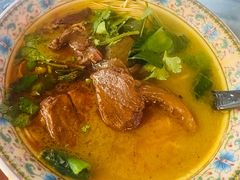 -金杨拉面王小吃面馆·牛三宝面·红烧牛肉粉