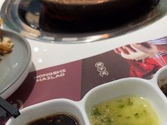 -洪氏嗨捞·广东猪肚鸡·椰子鸡火锅(西咸万象城店)