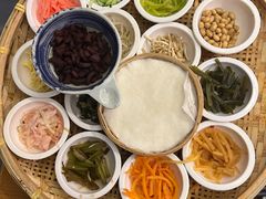 -包整·丝娃娃(一览甲秀楼风景店)