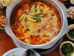 -大理.老字号渝记酸萝卜乌鱼(古城总店)