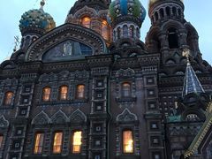 -滴血救世主教堂