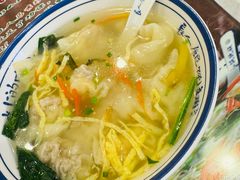 -长人馄饨铺(解放街店)