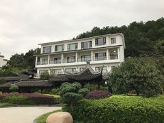 -南北湖湖光山居度假酒店