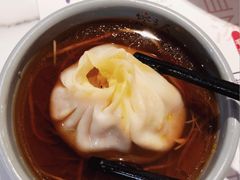 -馋三尺蟹粉小笼(人民广场店)