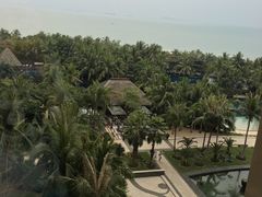 -三亚湾海居铂尔曼度假酒店