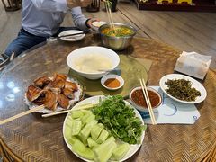 -岩保农家乐