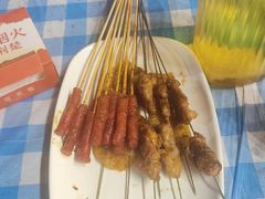 -老街烧烤大排档·地道湖北菜·龙虾馆(汉口火车站店)