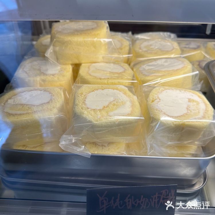 第一次吃到那么大的盐面包[惊讶]