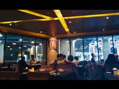 大堂-Efes Turkish & Mediterranean Cuisine 艾菲斯餐厅(陆家嘴店)