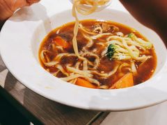 -康师傅私房牛肉面(马泉营奥莱店)