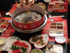 -秦炉烤肉(财富中心店)