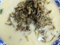 -雪琴面馆富安特色鱼汤面(城中花园店)