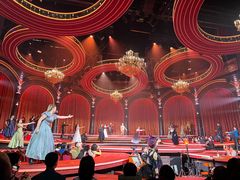 -交通银行前滩31演艺中心