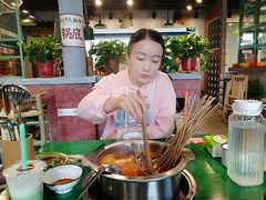 -巷子里头麻辣烫火锅串串(立秦广场店)