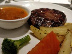 -斗牛士牛排餐厅(嘉里汇店)