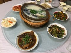 -天乐农家鱼头王(天目湖店)