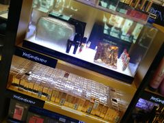 -王权免税店(廊曼机场店)
