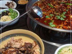 -小饕荟雅安贡椒鱼鲜馆(广福桥店)