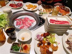 -佰烧海鲜烤肉火锅自助(世茂国际广场店)